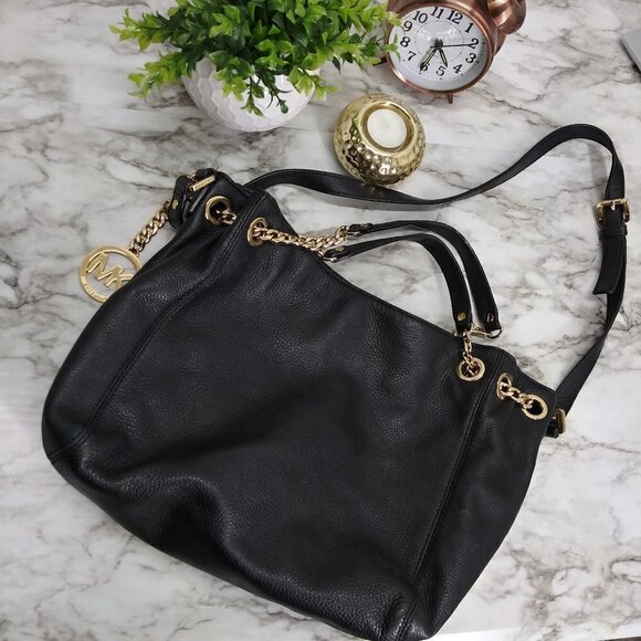MICHAEL KORS black Jet Set Chain Leather Crossbody Bag - Picture 1 of 14